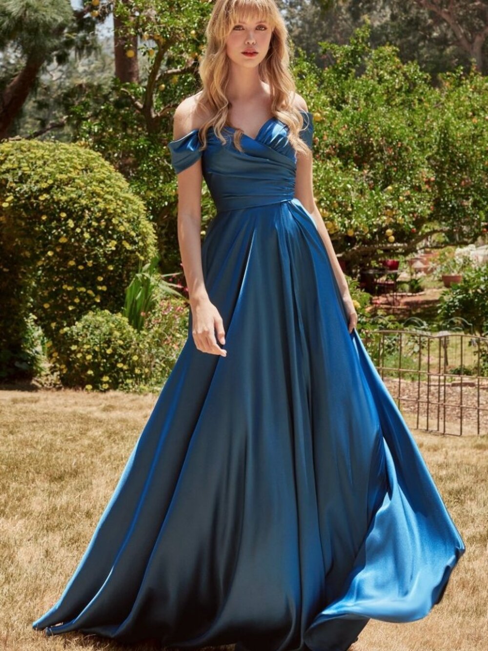 NEW FRENCH NAVY Evening Gown Floor Length Formal Elegant Stunning 7493